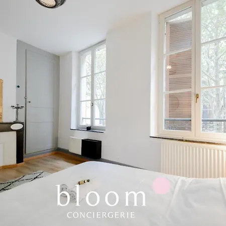 Vieille Place St Epvre Le 2 Des Dames Apartment *